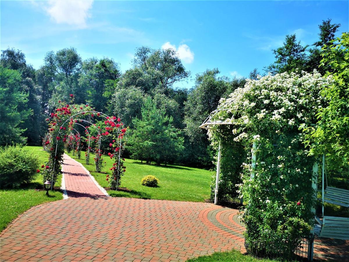 Zupe Guest House Radailiai Екстериор снимка